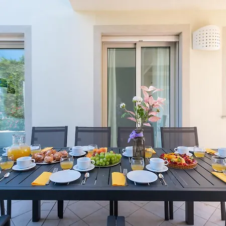 Villa Bianca 10, Emma *