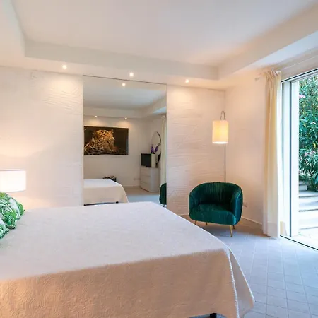 Bianca 10, Emma 빌라