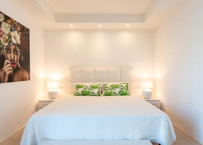 빌라 Bianca 10, Emma