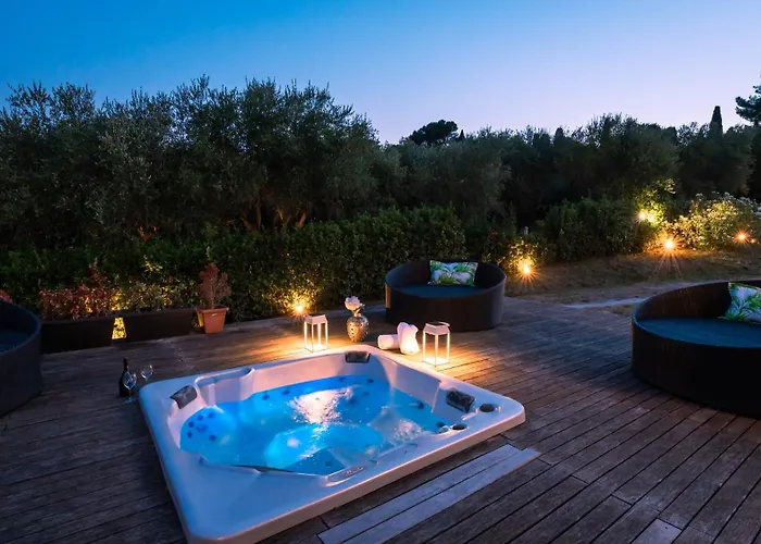 Villa Bianca 10, Emma