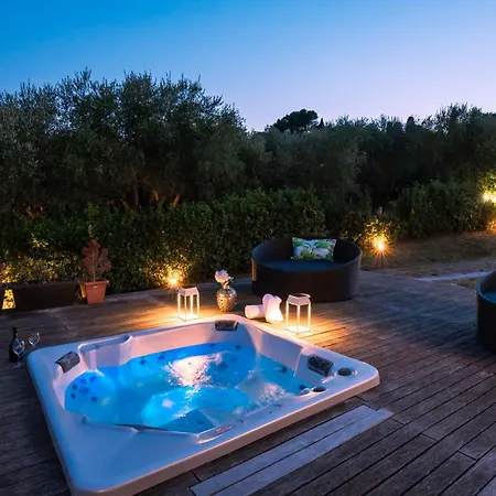 Villa Bianca 10, Emma
